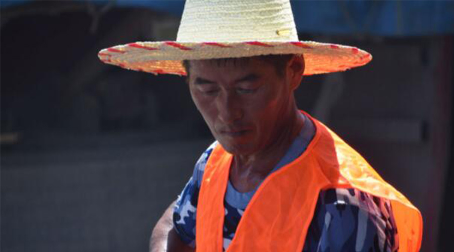 堅守的魅力！金環(huán)電器致敬每一位炎炎夏日下的勞動者！