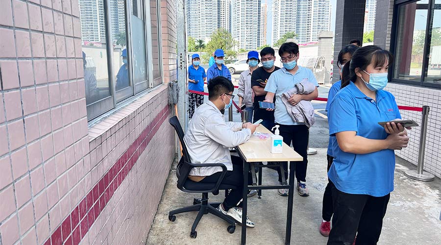 迅速防疫！金環(huán)電器積極配合醫(yī)護人員上門測核酸！